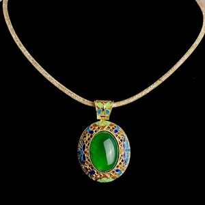 NWT SJ Pearl Green Agate & Gold Pendant with Enamel Lotus & Butterfly